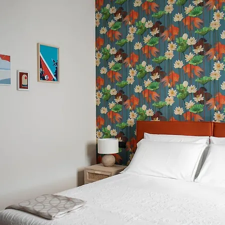 Apartment Lario's - 10 Suites On Lake Acquaseria