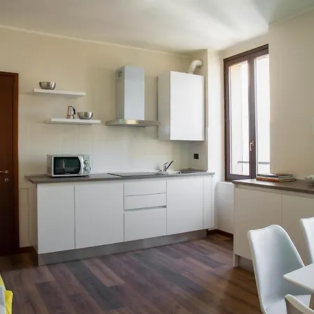 Apartment Lario's - 10 Suites On Lake