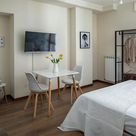 Lario's - 10 Suites On Lake Apartment Acquaseria