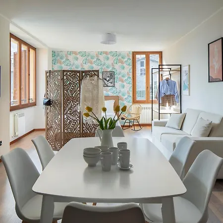 Apartment Lario's - 10 Suites On Lake *